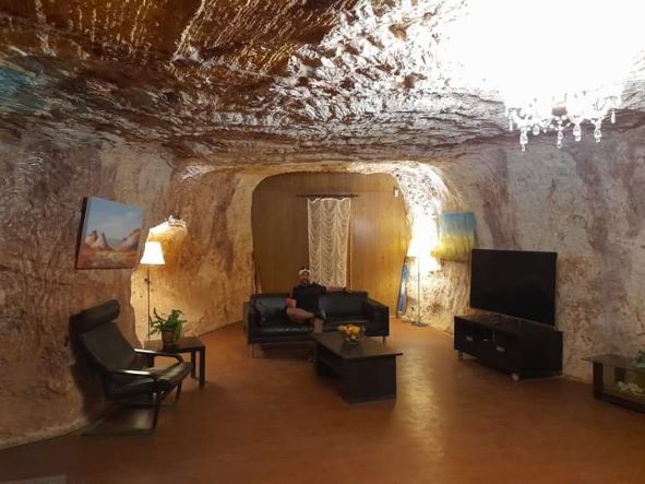 Inside the cave houses in Coober Pedy The Outback Road-Trip - Adelaide to Uluru Happy Irish Wanderers