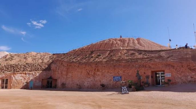 "The Outback" Ultimate Road Trip - Adelaide to Uluru Happy Irish Wanderers