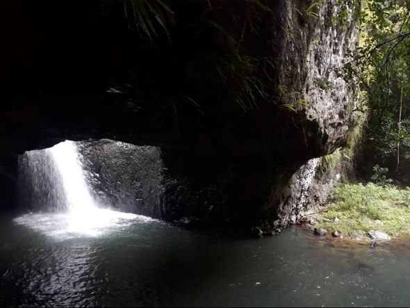 The natural bridge Brisbane Things To Do - The 10 Greatest Activities Happy Irish Wanderers