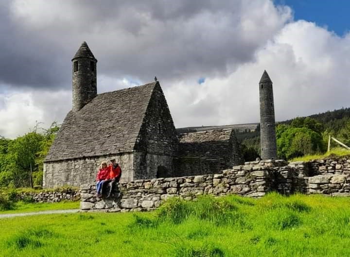 Famous Ireland Landmarks: 101 of The Greatest Attractions - 41-60 Happy Irish Wanderers