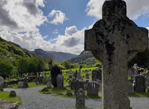 Glendalough - happy Irish Wanderers