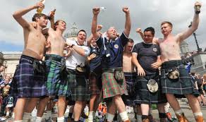 Travelling the World Full Time - Believing in your Dream Happy Irish Wanderers