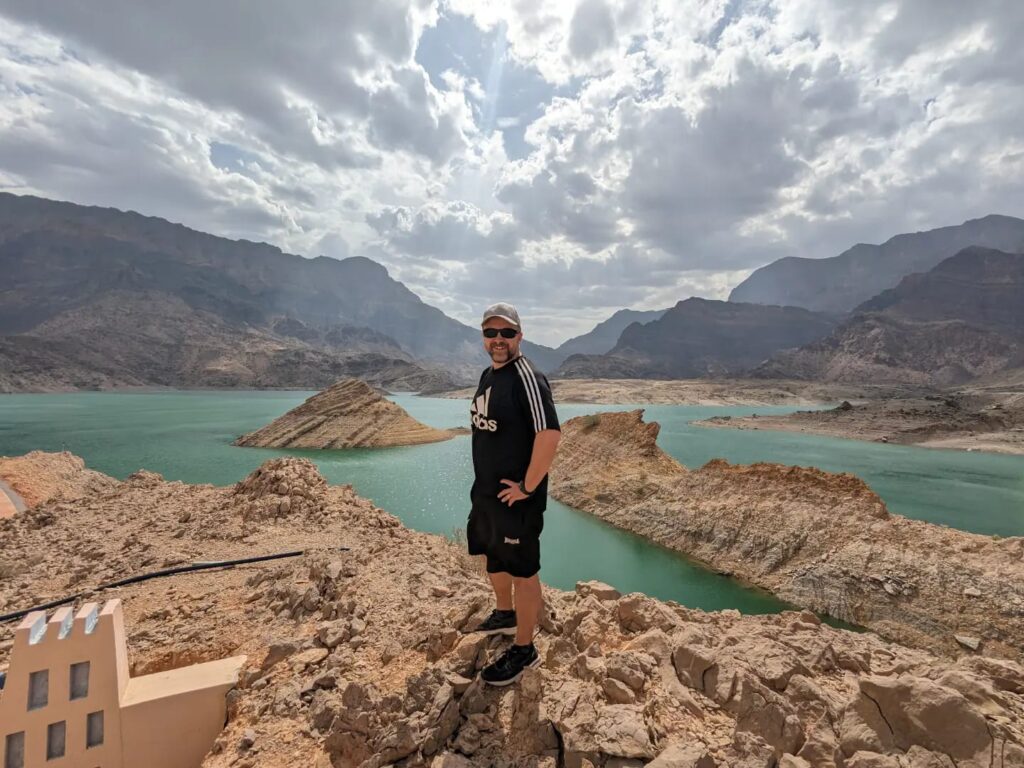 Dayqah Dam Oman travel - 8 free things to do. Happy Irish Wanderers. hike