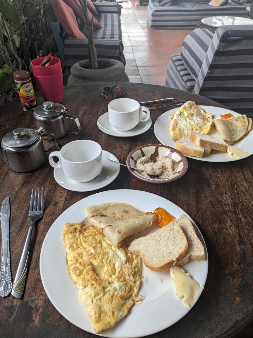 Free Breakfast How to Eat Cheap Around The World - 10 Easy Tips Happy Irish Wanderers