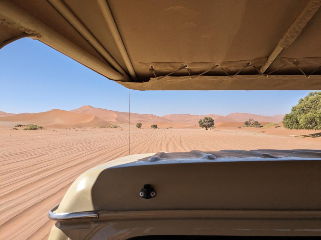 Sossusvlei can only be driven by a 4x4 vehicle. Transport is available - Happy Irish Wanderers 
Ultimate Guide to Visit Sossusvlei - All Your Questions Answered Right Here