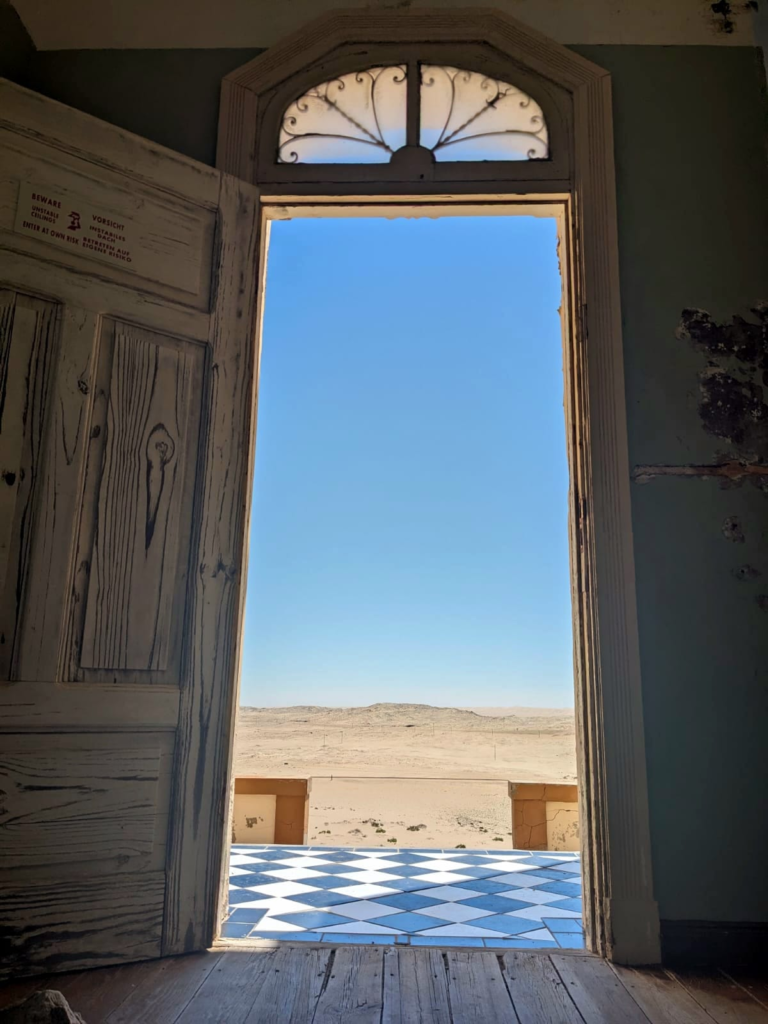 Kolmanskop Namibia perfect view - Happy Irish Wanderers