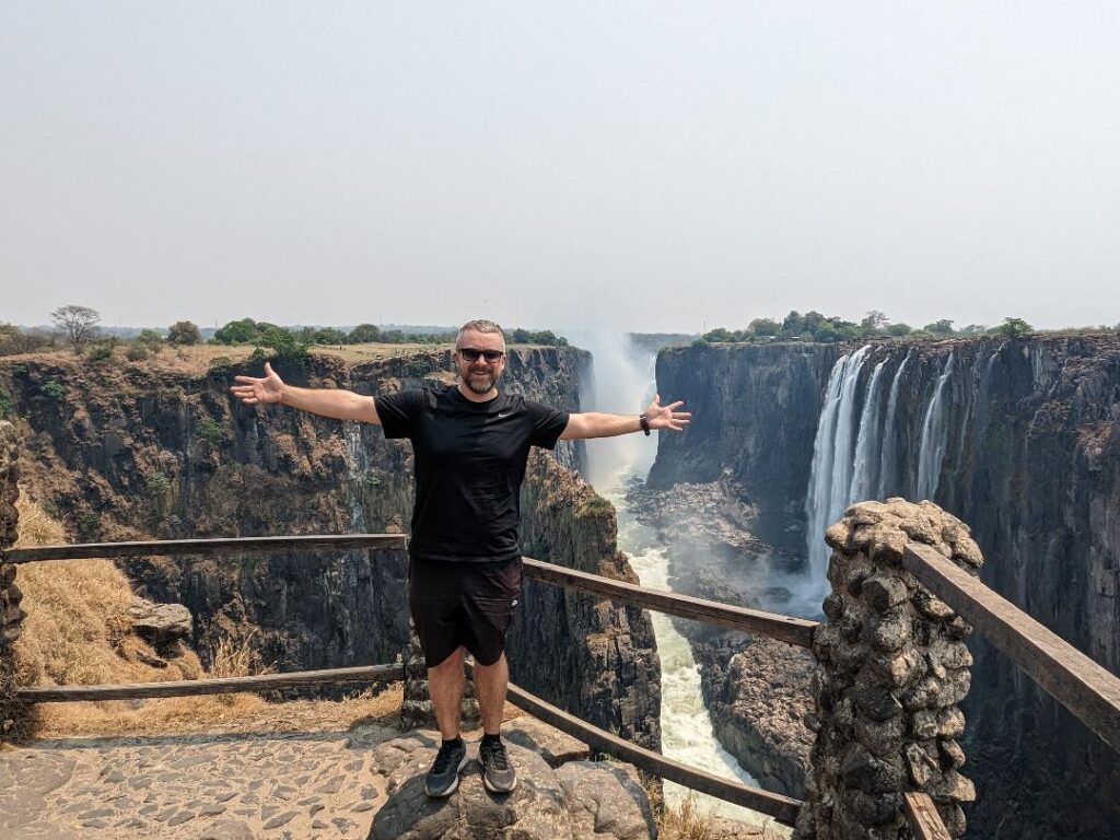 Zambia weather Victoria Falls Viewpoint, Happy Irish Wanderers