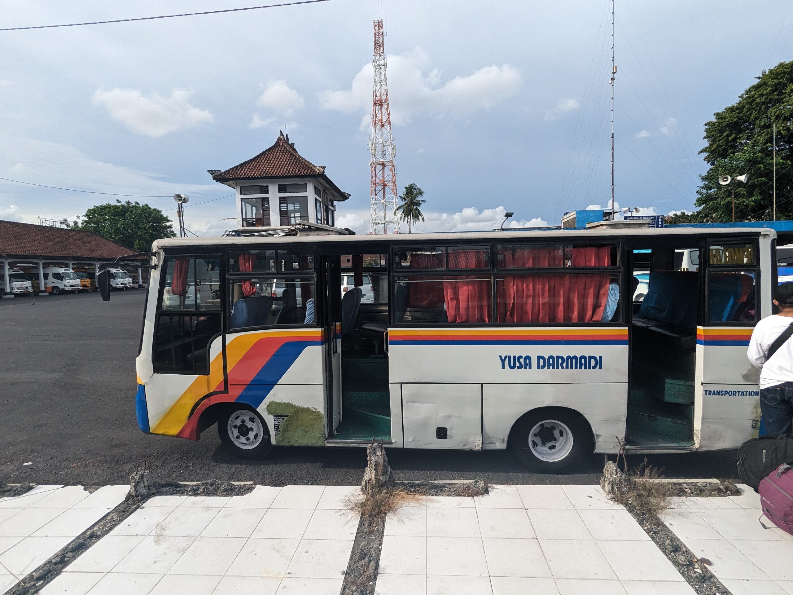 Indonesian local public transport in Indonesia Holiday - The Best Advice to Know Before you go Happy Irish Wanderers