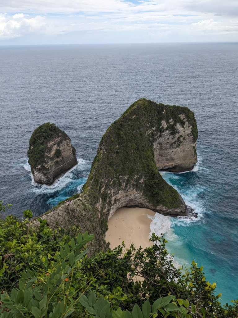 T-Rex beach Nusa Penida 2-Week Indonesia Itinerary In Java & Bali Happy Irish Wanderers