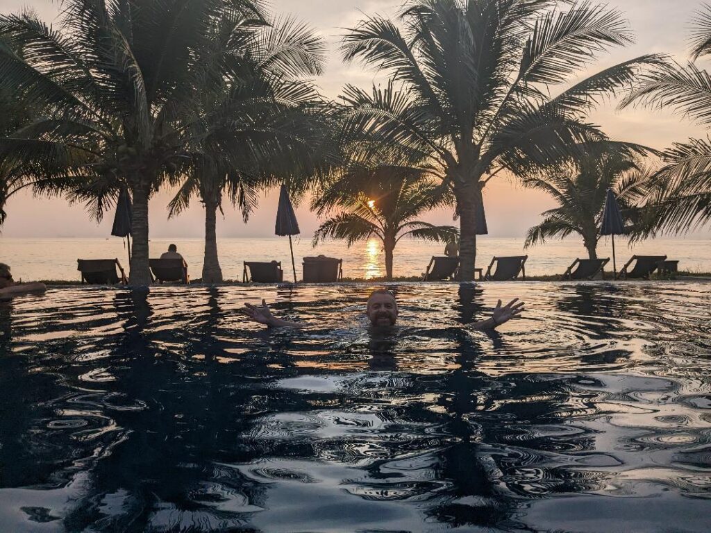 Kevin-in-the-Andalay-beachfront-resort-pool-koh-Lanta-Happy-Irish-Wanderers