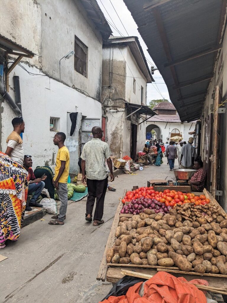 Local-veg-market-Stone-Town-Happy-Irish-Wanderers