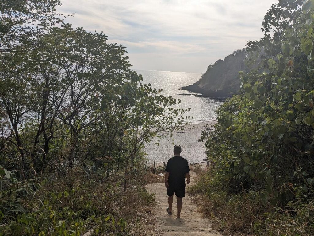 Nui-Beach-walk-Koh-Lanta-Happy-Irish-Wanderers