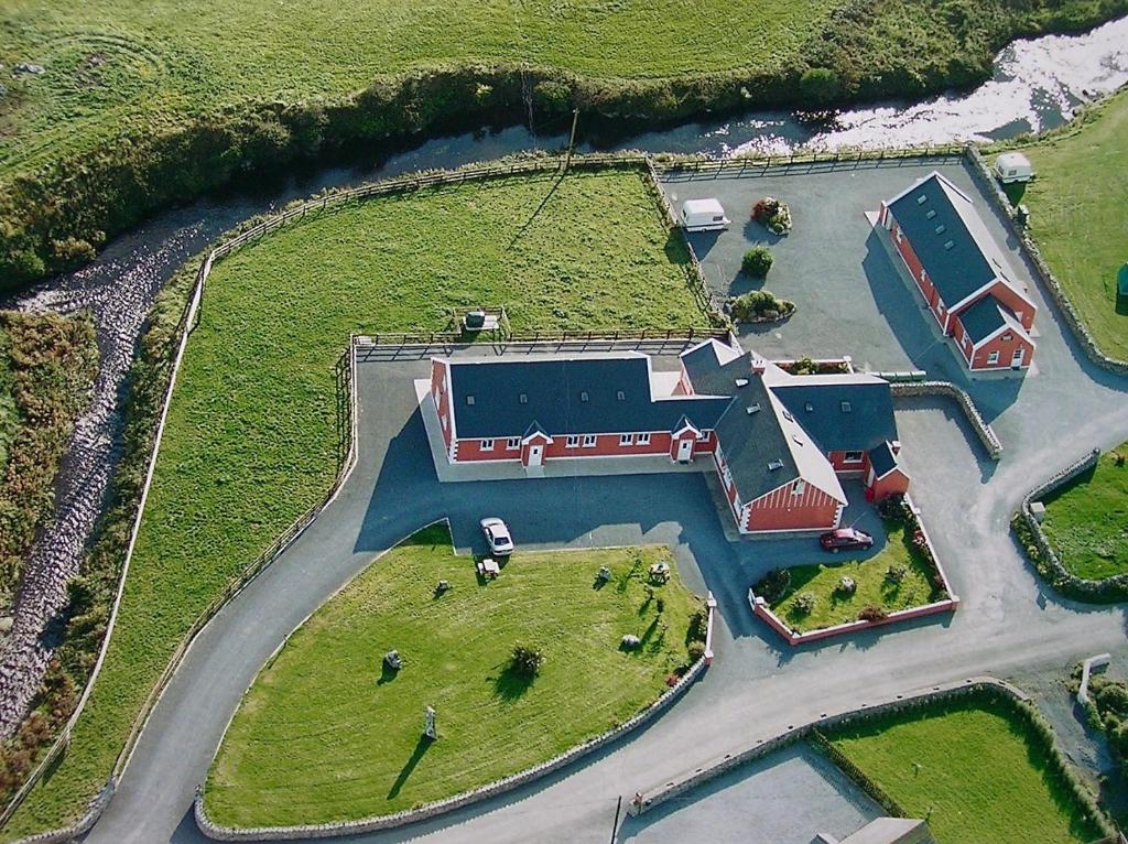 O Connors Accommodation Doolin Ireland Happy Irish Wanderers