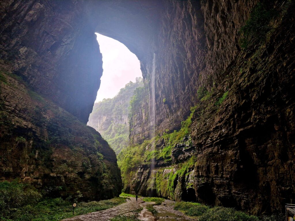 How to het to Wulong Karst from Chongqing - 3 natural bridges