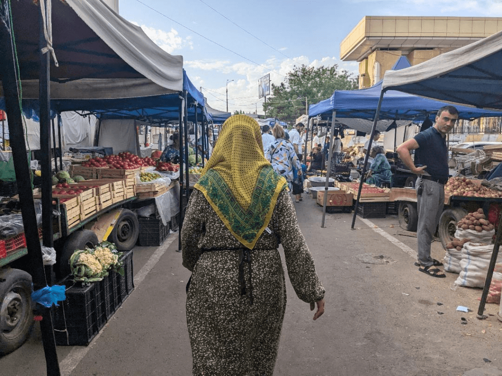 Uzbekistan holiday happy irish wanderers Tashkent Chorsu Baazar