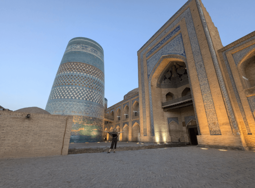 Uzbekistan-holiday-happy-irish-wanderers-in-beautiful-Khiva-Old-town-lit-up-at-night-1