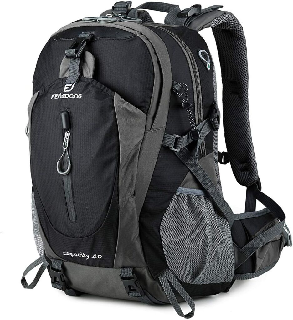 33 Cool Travel Gifts for Men They Will Love - Light weight backpack - Happy Irish Wanderers