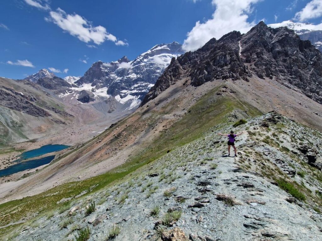 Hiking the Fann Mountains beauty Happy Irish Wanderers