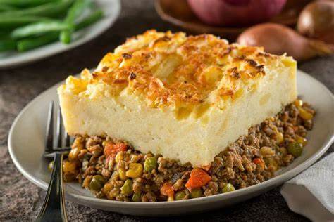 traditional Irish food Shepherd's pie Happy Irish Wanderers