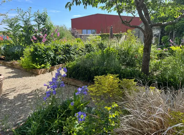 HedermanSmokeHouseGarden Cobh travel tips