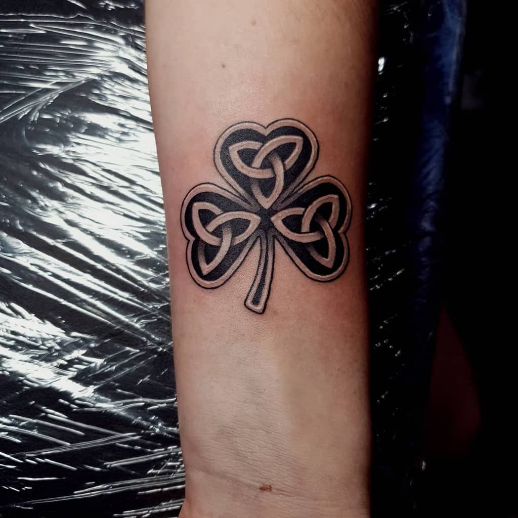 Unique Irish Celtic Tattoos With Deep Cultural Symbolism Shamrock tattoo