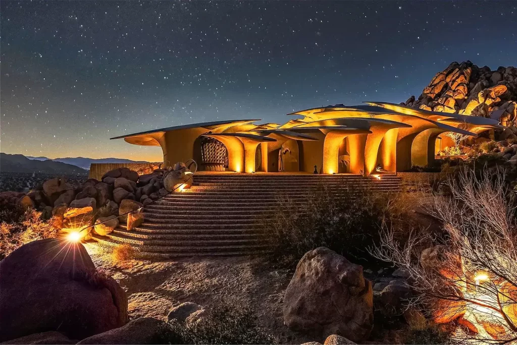 Joshua Tree Retreat Centre. Astro Tourism Wellness Retreats: 