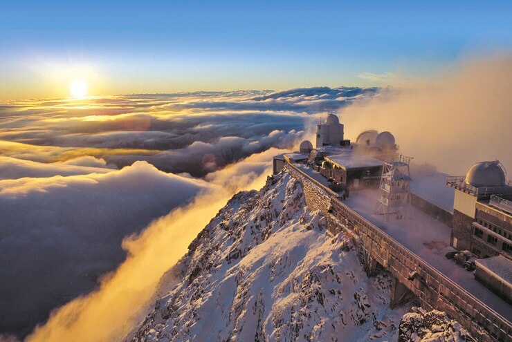 Pic du Midi 7‑Day Dark Sky Europe Stargazing Road Trip Itinerary: 