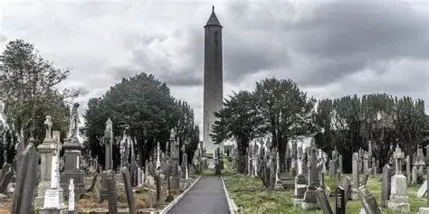 Glasnevin Graveyard, Luke Kelly, 50 Greatest Irish Folk Songs