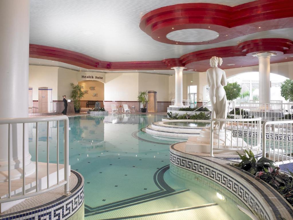 Things to do in Cork for families - Best Hotels in Cork for families Rochestown Park Hotel