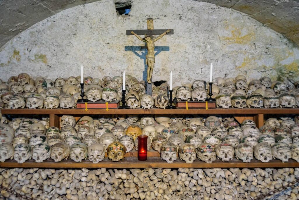 30 Chilling Dark Tourism Sites That Will Haunt You... Happy Irish Wanderers