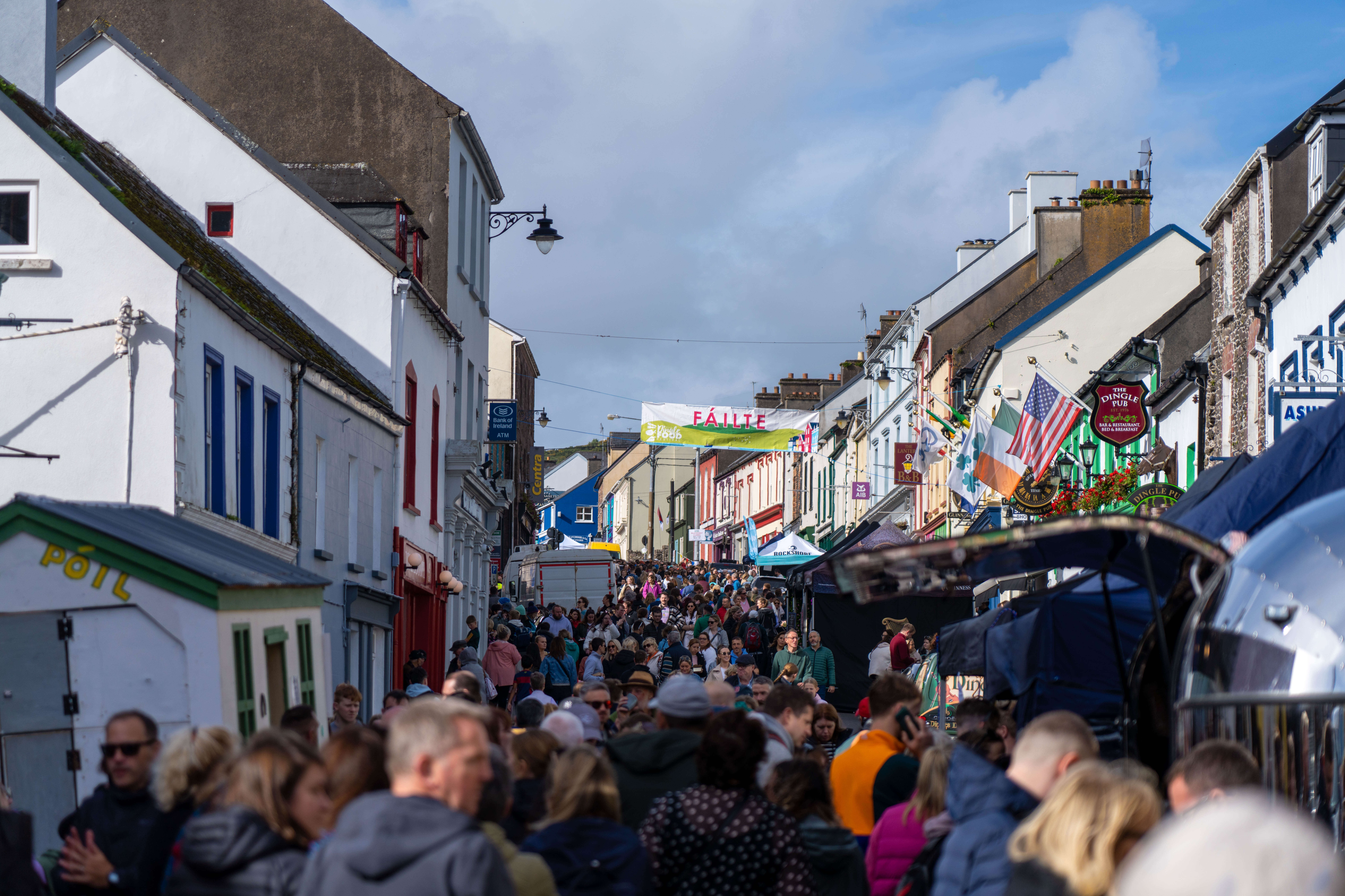 crowds at Dingle Food Festival